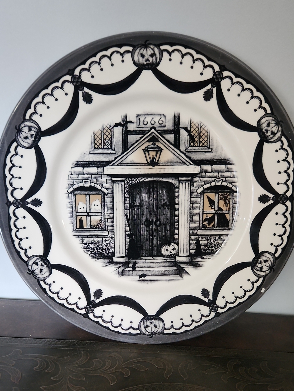 Royal Stafford Halloween Haunted House Decorative Plate